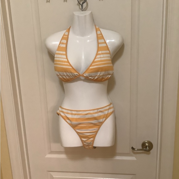 Bikini floral striped Reversible size 14/16 XL yellow stripped one side … - Picture 2 of 13